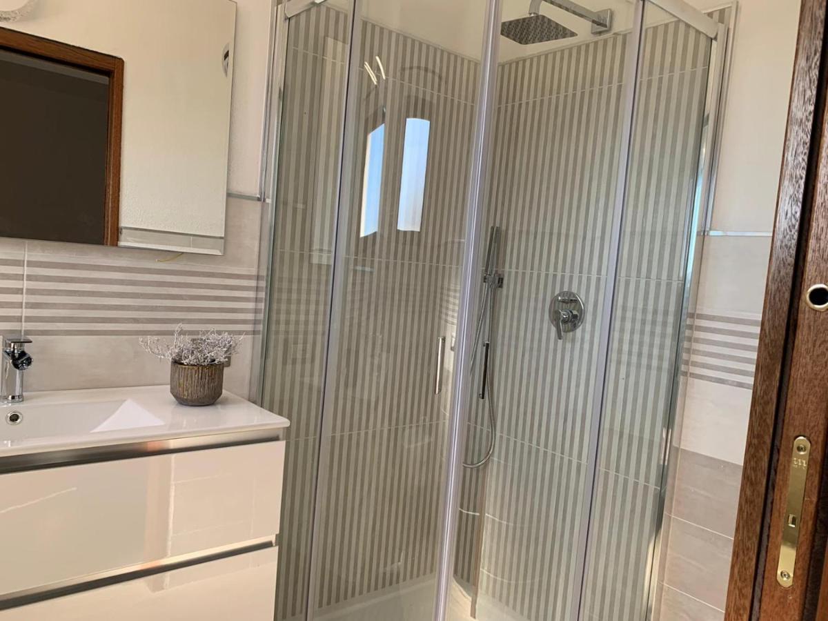 Le Residenze Del Mare Monolocale N2 Apartman La Caletta Kültér fotó