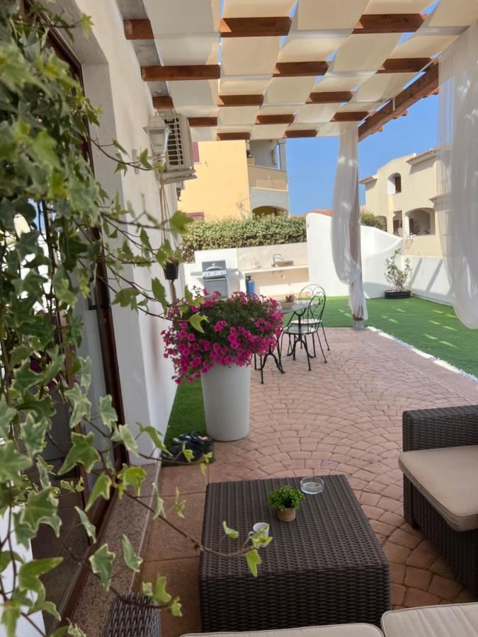 Le Residenze Del Mare Monolocale N2 Apartman La Caletta Kültér fotó
