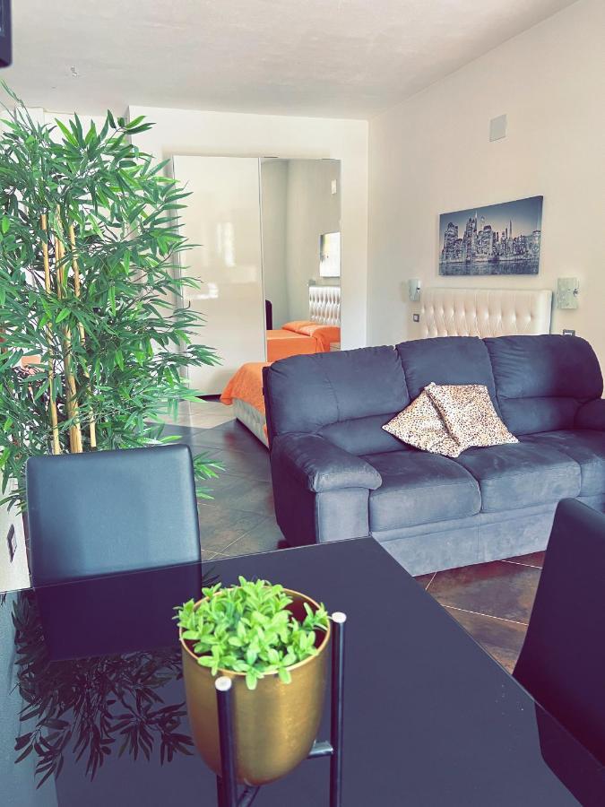 Le Residenze Del Mare Monolocale N2 Apartman La Caletta Kültér fotó